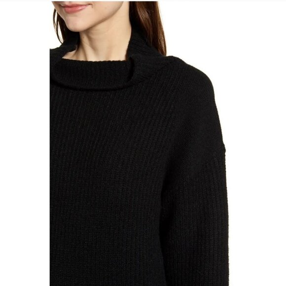 CHELSEA 28 Ribbed Turtleneck Sweater - Picture 3 of 7